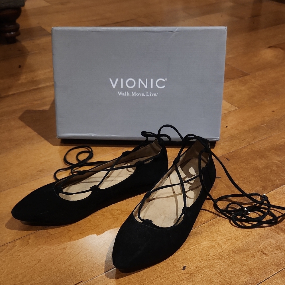 Vionic Black Suede Lace-Up Ballet Flats